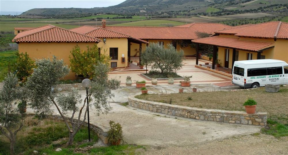 Hotel Su Nuraxi Barùmini Exterior foto